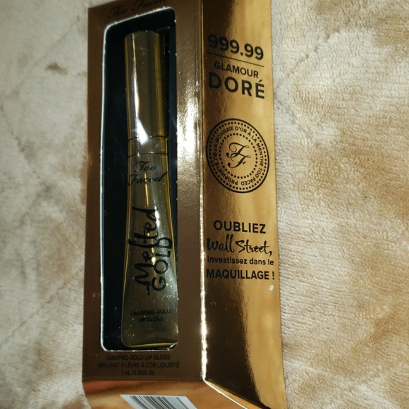 Makeup - Picture 6 of 6